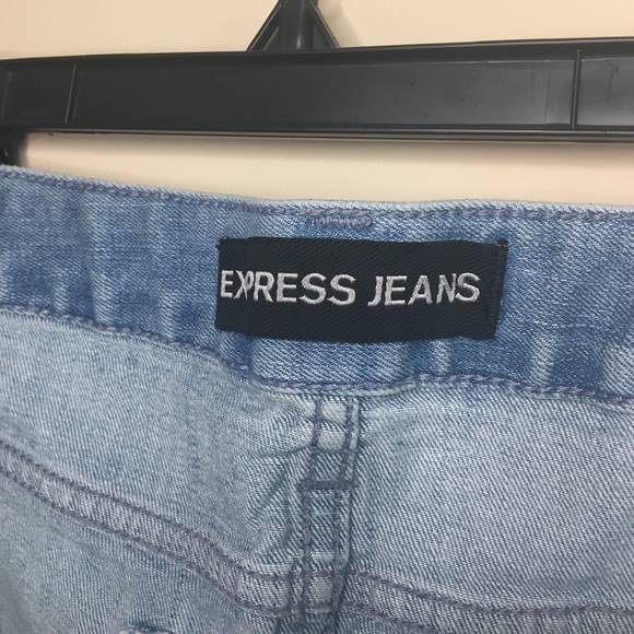 Express Rose Shorts - Picture 8 of 8